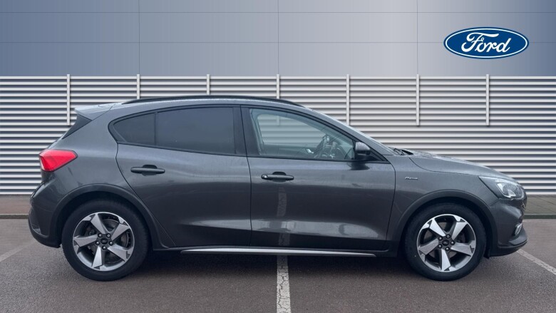 Ford Focus 1.0 EcoBoost 125 Active 5dr Petrol Hatchback